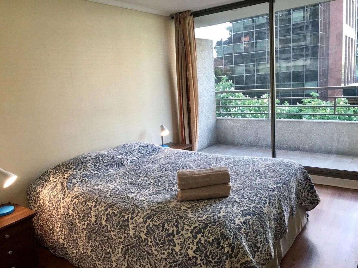 Mirando A Parque Arauco Apartment Santiago Ngoại thất bức ảnh